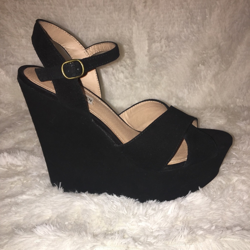 Steve Madden WestII Wedge Sandal Heel